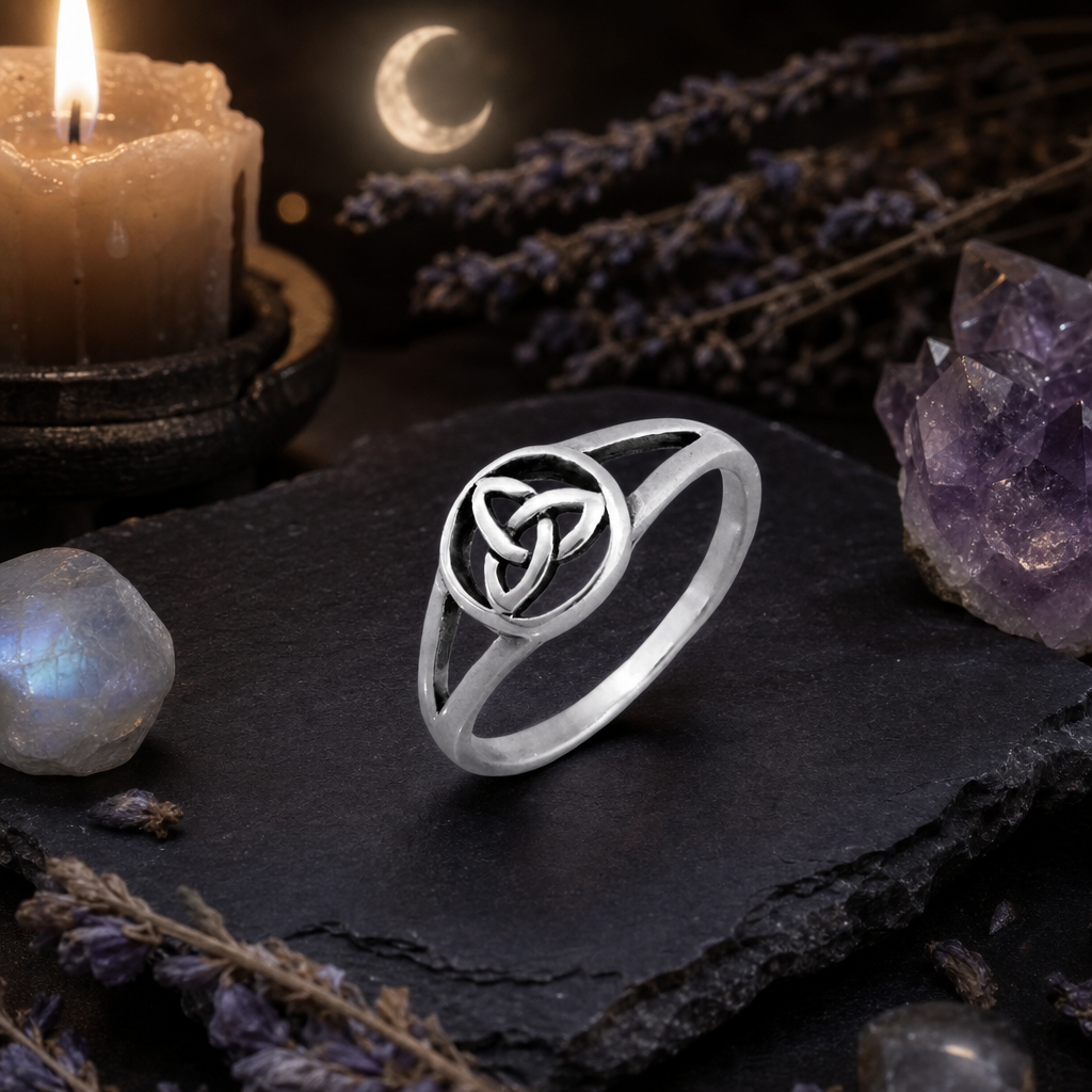 Silver Triquetra Ring