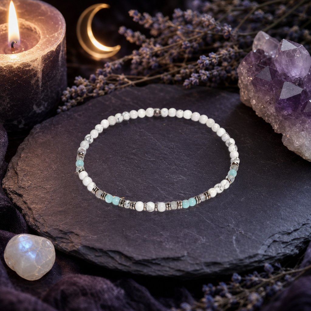 Howlite Amazonite and Labradorite Delicate Anklet
